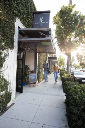 Discover Santa Barbara: A Boutique Shopper’s Paradise