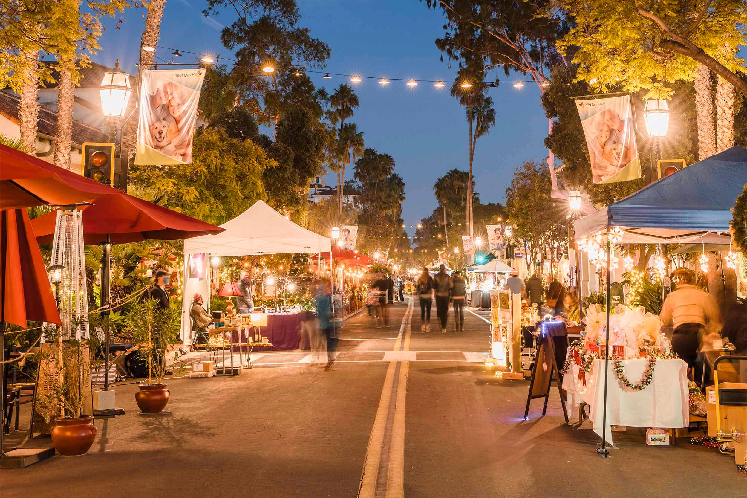 Discover the charm of State Street Promenade, Santa Barbara's premier pedestrian haven.